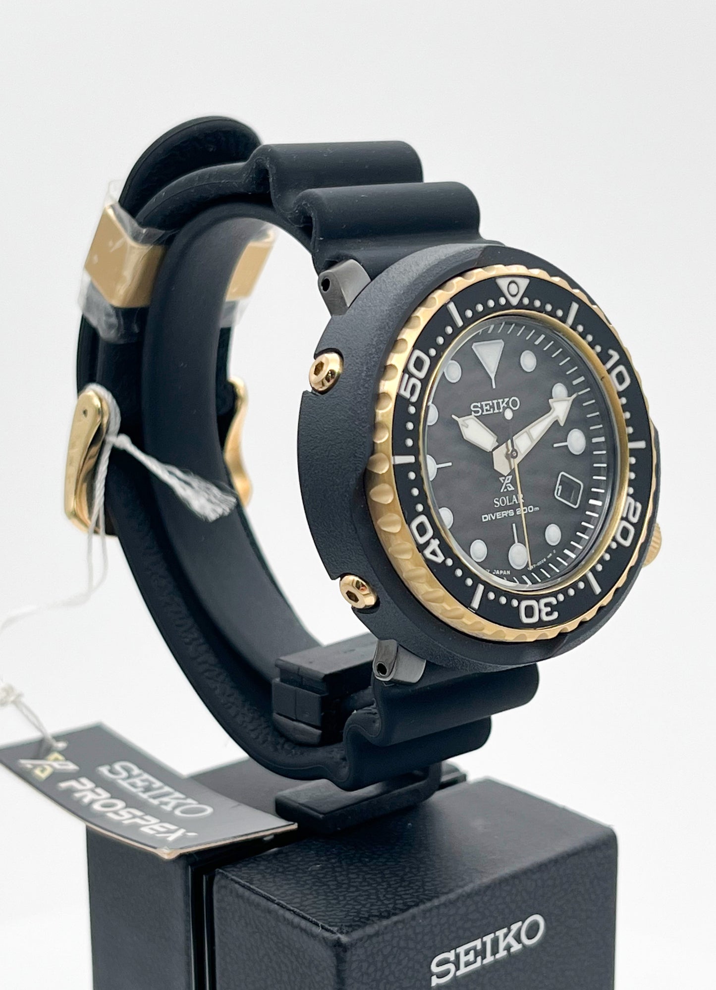 SEIKO SNE498P1