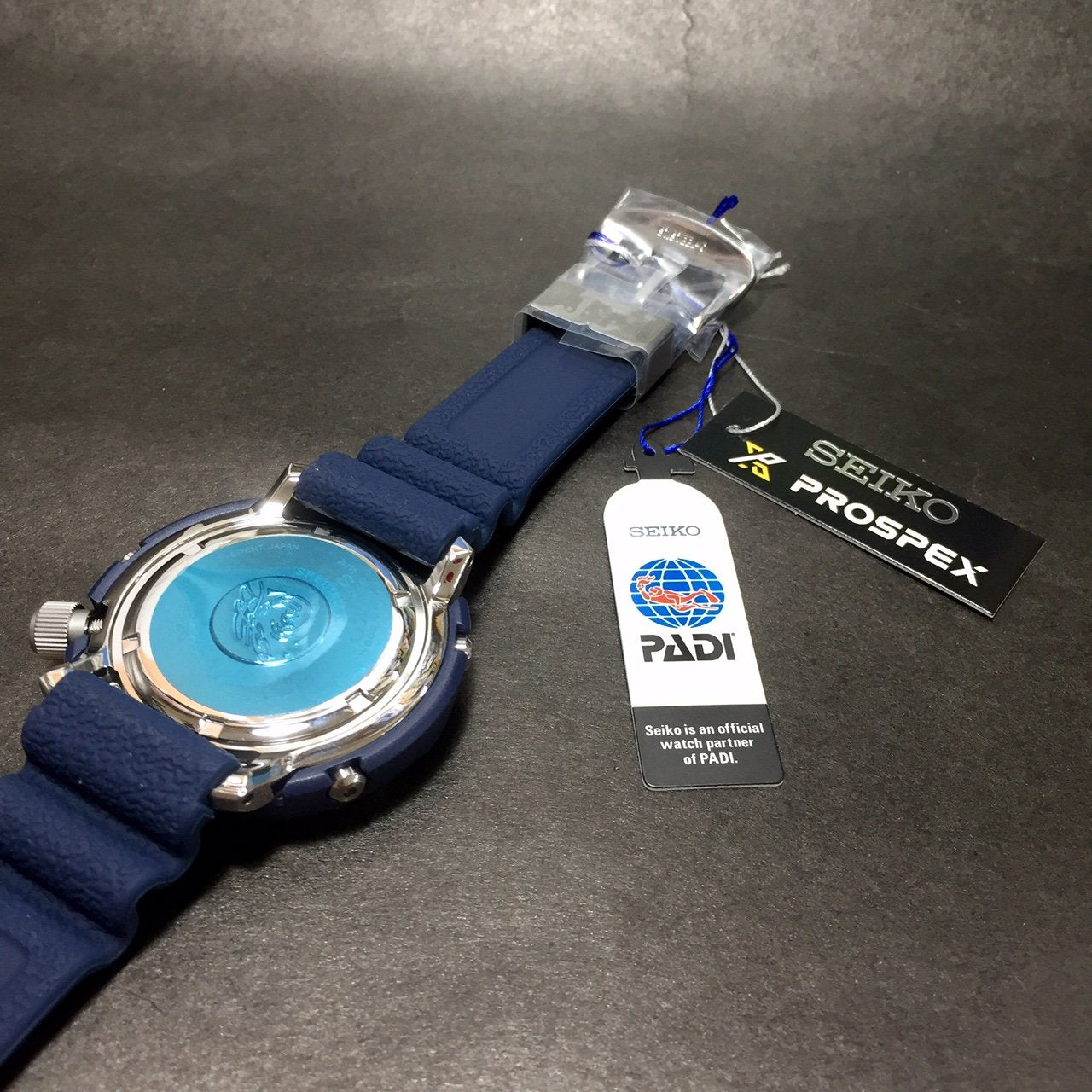 SEIKO SNE499P1