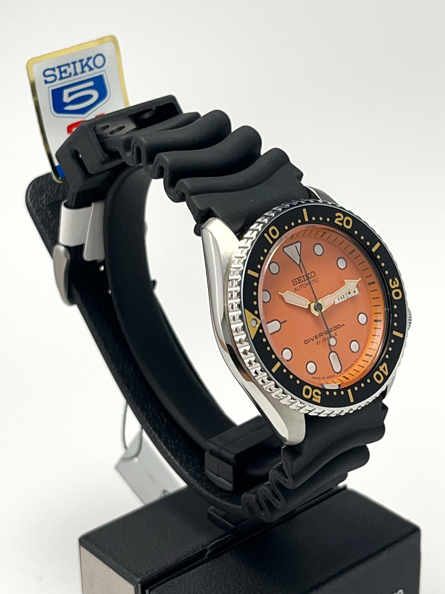 SEIKO SKX011J1