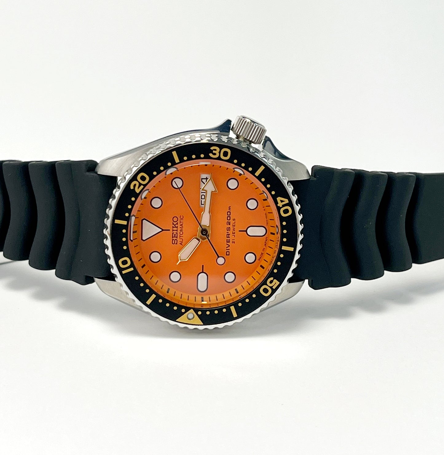 SEIKO SKX011J1